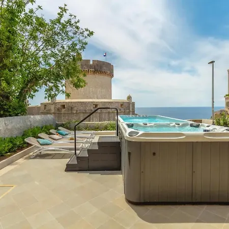 Villa 3-bedrooms Offering A Remarkable View Dubrovnik