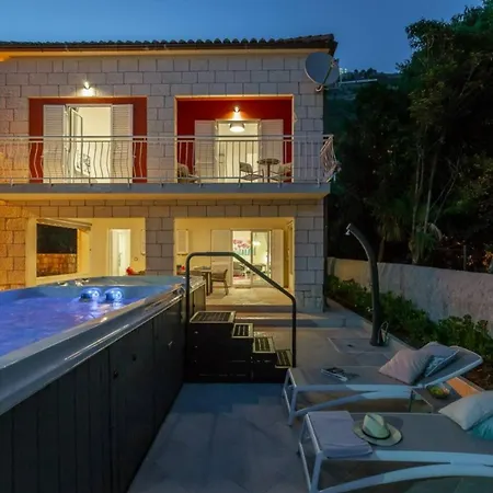 3-bedrooms Offering A Remarkable View Dubrovnik