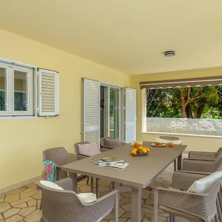 3-bedrooms Offering A Remarkable View فيلة دوبروفينك