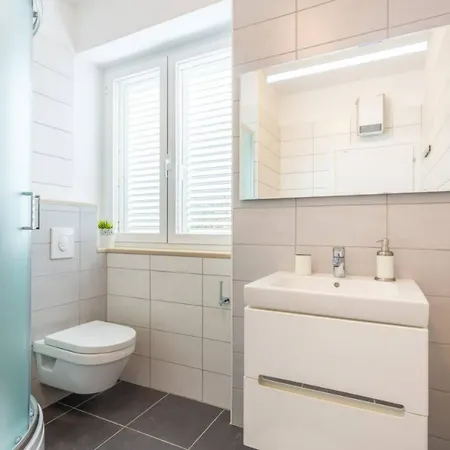 3-bedrooms Offering A Remarkable View فيلة *